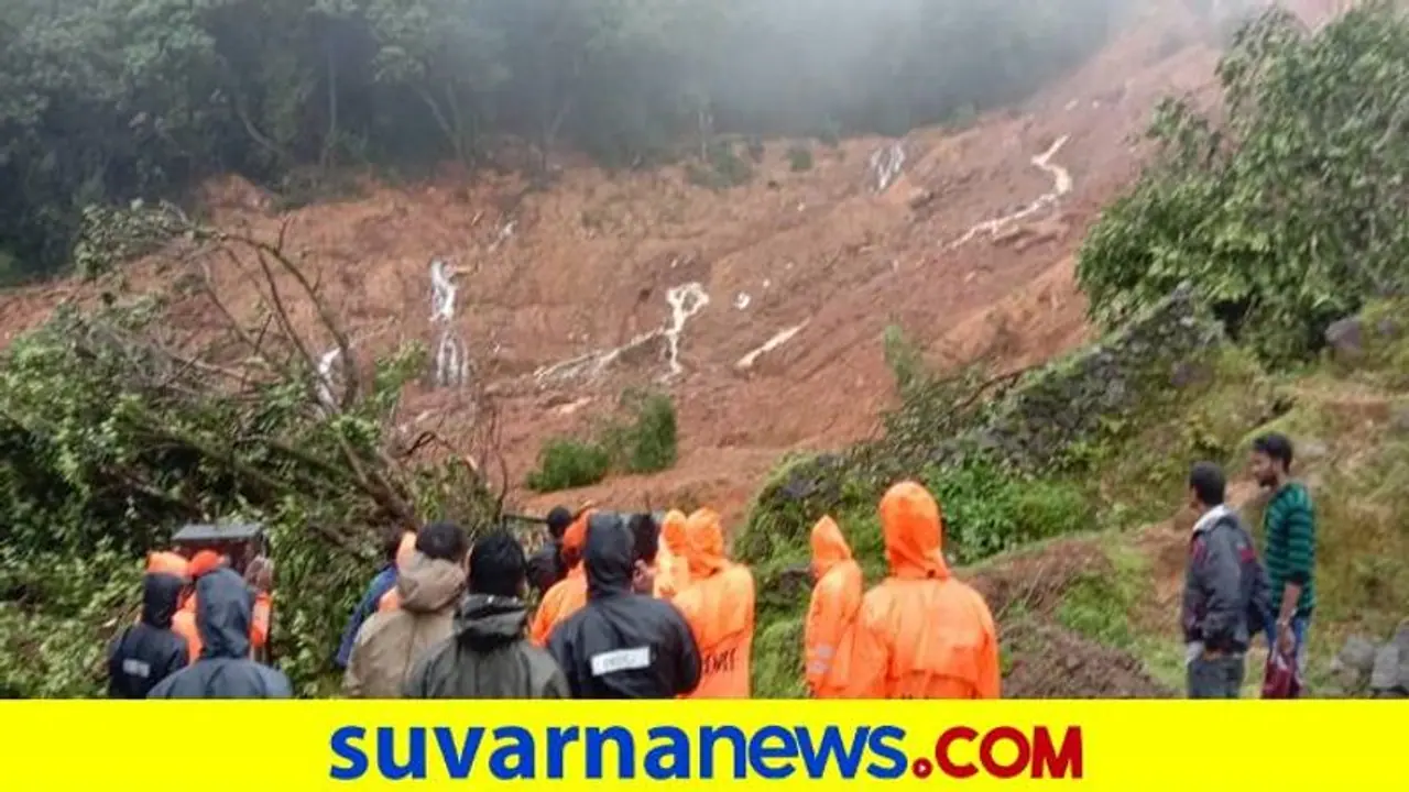 ಮಡಿಕೇರಿಯಲ್ಲಿ ಮತ್ತೆ ಬಿರುಕು ಬಿಟ್ಟ ಭೂಮಿ : ಮನೆಗೂ ಹಾನಿ ಮಡಿಕೇರಿಯಲ್ಲಿ ಮತ್ತೆ ಬಿರುಕು ಬಿಟ್ಟ ಭೂಮಿ : ಮನೆಗೂ ಹಾನಿ