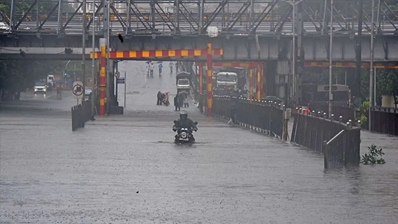 यूपी, दिल्ली और हरियाणा में भारी बारिश की चेतावनी