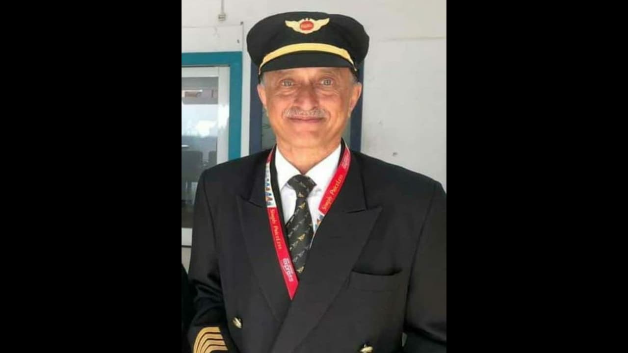 ক্যাপ্টেন দীপক সাথে, কেরলের দুর্ঘটনাগ্রস্ত বিমানের পাইলট বায়ুসেনার প্রাক্তন উইং কমান্ডার ক্যাপ্টেন দীপক সাথে, কেরলের দুর্ঘটনাগ্রস্ত বিমানের পাইলট বায়ুসেনার প্রাক্তন উইং কমান্ডার