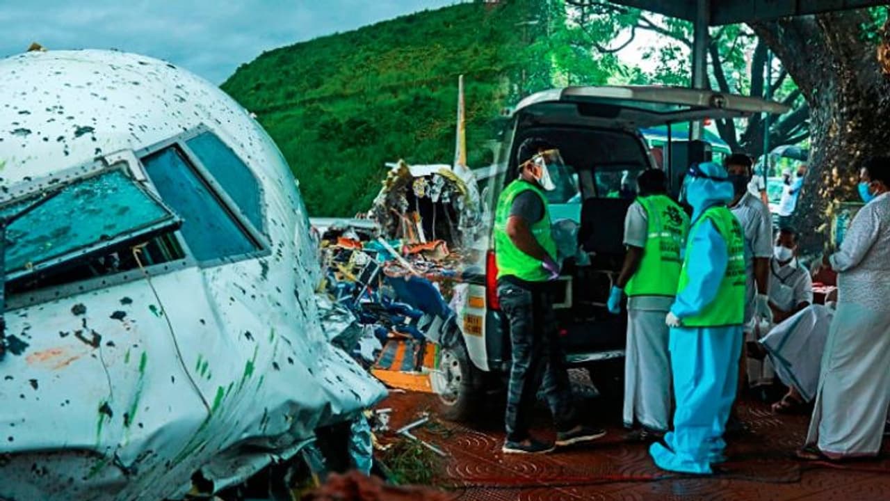 বিমান দুর্ঘটনায় মৃত যাত্রীদেরও করোনা, তালিকায় নাম রয়েছে চার দুধের শিশুর
