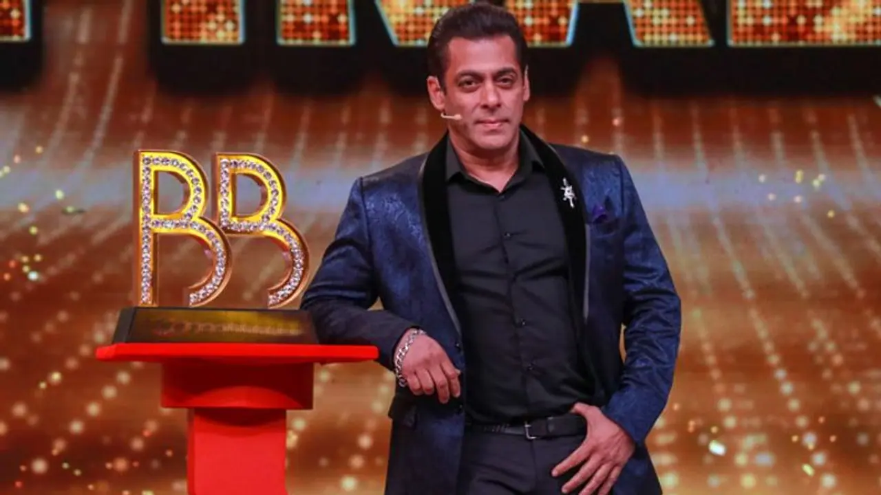 Bigg Boss 14: Salman Khan turns farmer, rides tractor; premiere date out Bigg Boss 14: Salman Khan turns farmer, rides tractor; premiere date out