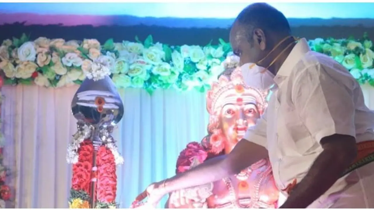 வேல் யாத்திரை என்ற பெயரில் கலவரத்திற்கு திட்டம்..!! பாஜக மீதி கம்யூனிஸ்ட் கட்சி பகீர் புகார்..!! வேல் யாத்திரை என்ற பெயரில் கலவரத்திற்கு திட்டம்..!! பாஜக மீதி கம்யூனிஸ்ட் கட்சி பகீர் புகார்..!!