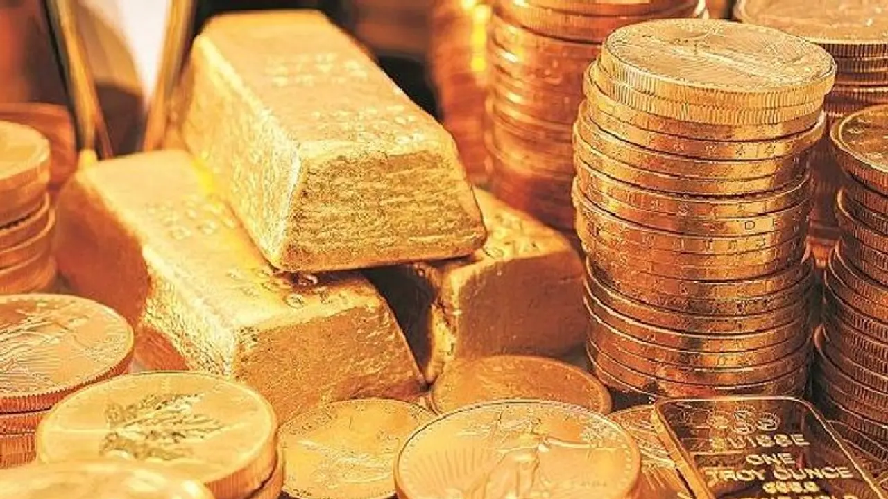 ধনতেরাসের দিন বাম্পার ধামাকা, সোনা কিনতে দোকানে উপচে পড়ছে ভিড়, কলকাতার দর কোথায় ঠেকল ধনতেরাসের দিন বাম্পার ধামাকা, সোনা কিনতে দোকানে উপচে পড়ছে ভিড়, কলকাতার দর কোথায় ঠেকল