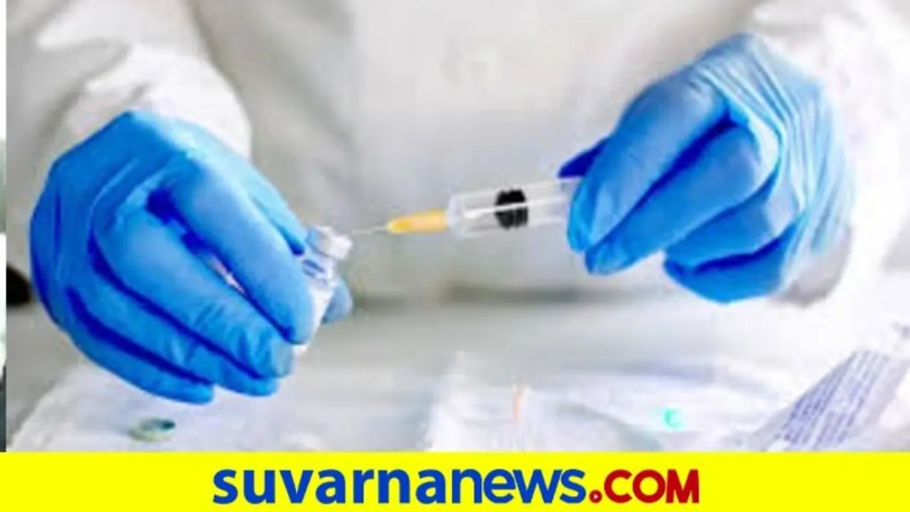 ಕೊರೋನಾ ಶೀಲ್ಡ್ ಅಲ್ಲ, ಫ್ಲೂ ಶಾಟ್ ತೆಗೆದುಕೊಳ್ಳಿ: ವೈದ್ಯರ ಸಲಹೆ ಕೊರೋನಾ ಶೀಲ್ಡ್ ಅಲ್ಲ, ಫ್ಲೂ ಶಾಟ್ ತೆಗೆದುಕೊಳ್ಳಿ: ವೈದ್ಯರ ಸಲಹೆ