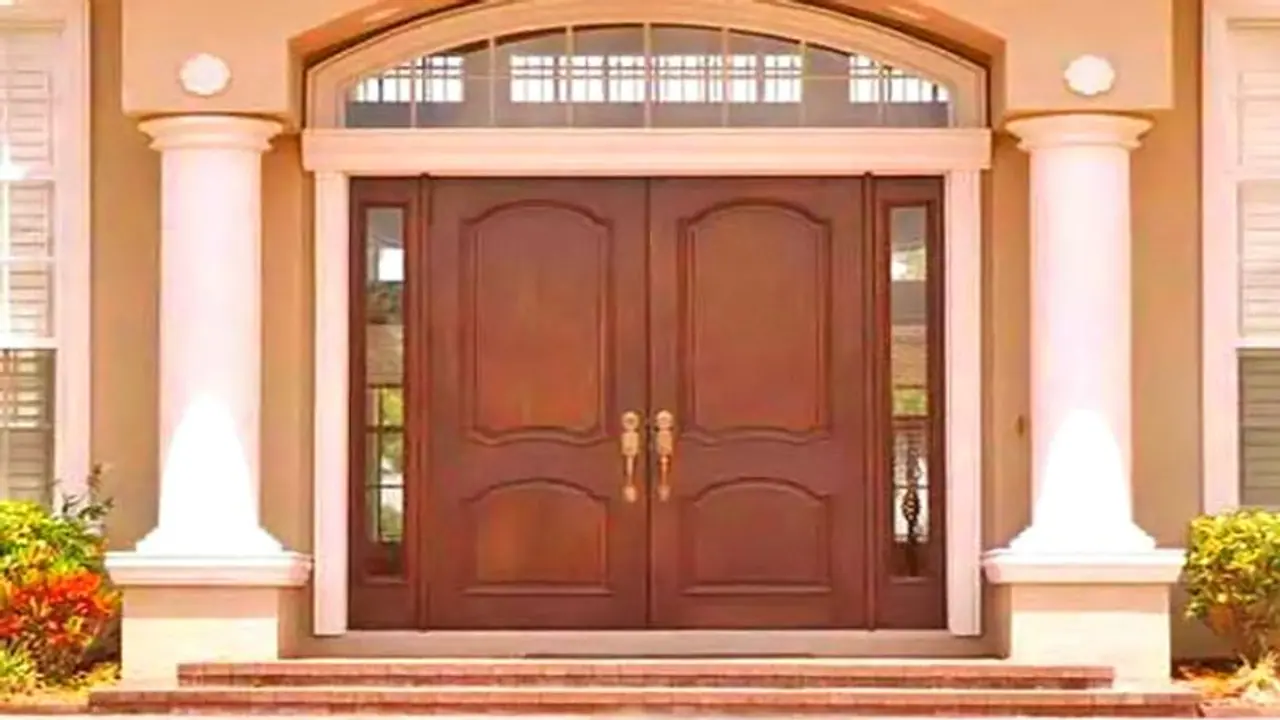 వాస్తు దోషం పోవాలంటే.. ఇంటి ముఖద్వారంపై ఉండాల్సింది ఇది...