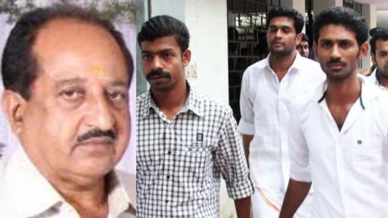 ഹരിഹര വർമ്മ കൊലക്കേസിൽ ആദ്യ നാല് പ്രതികൾക്ക് ജീവപര്യന്തം ശിക്ഷ, അഞ്ചാം പ്രതിയെ വെറുതെ വിട്ടു ഹരിഹര വർമ്മ കൊലക്കേസിൽ ആദ്യ നാല് പ്രതികൾക്ക് ജീവപര്യന്തം ശിക്ഷ, അഞ്ചാം പ്രതിയെ വെറുതെ വിട്ടു