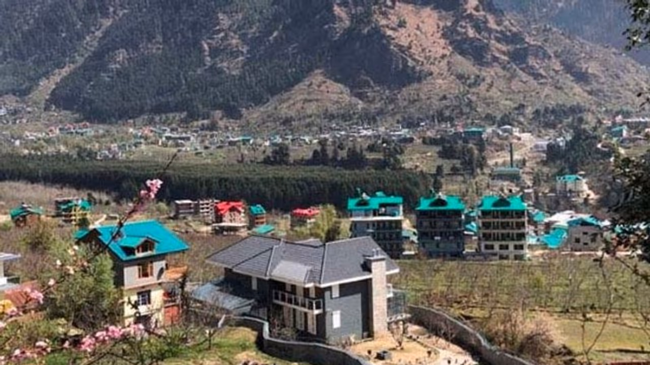 Barring one, entire village in Himachal Pradesh’s Lahaul tests positive for COVID 19 Barring one, entire village in Himachal Pradesh’s Lahaul tests positive for COVID 19