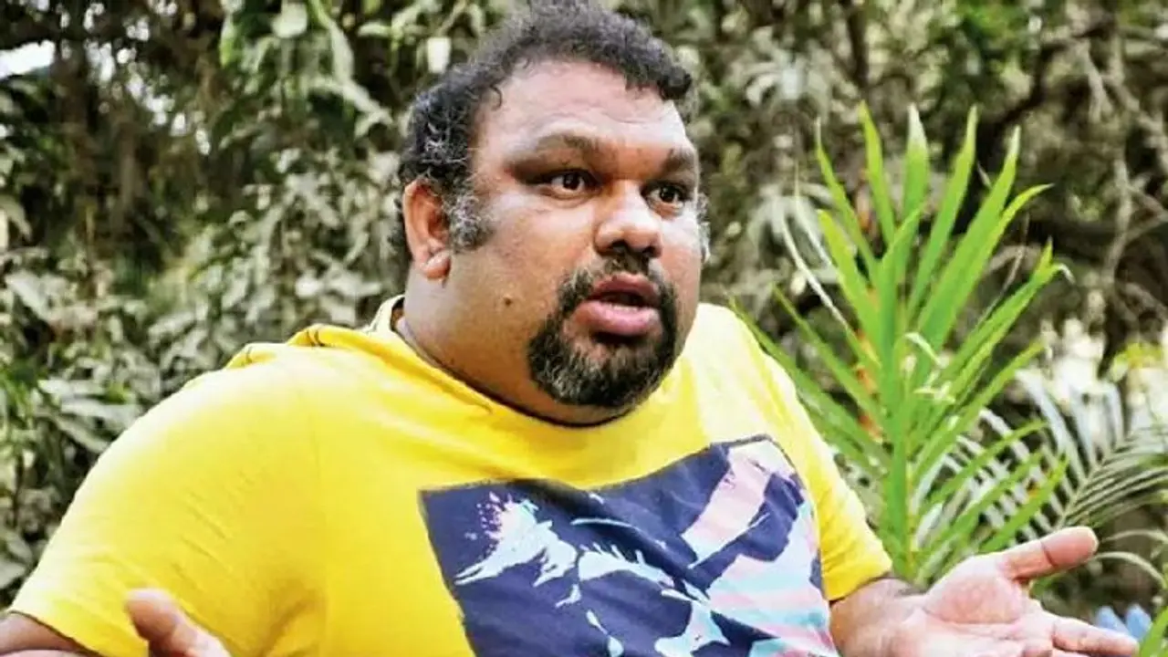 కత్తి మహేష్ మృతి: డ్రైవర్ సంచలన విషయాలు,మంత్రి ప్రకటన కత్తి మహేష్ మృతి: డ్రైవర్ సంచలన విషయాలు,మంత్రి ప్రకటన