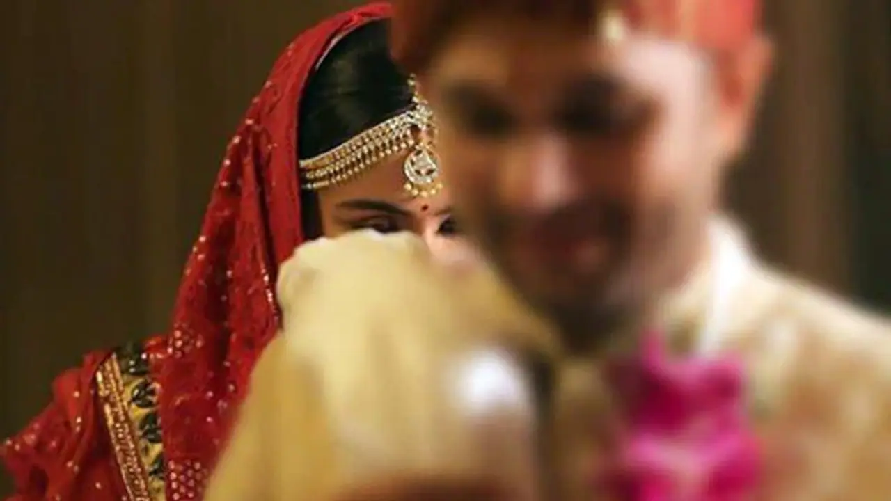 'ಸ್ತ್ರೀಯರ ವಿವಾಹ ಕನಿಷ್ಠ ವಯಸ್ಸು ಯಾವ ಕಾರಣಕ್ಕೂ ಏರಿಸಬೇಡಿ' 'ಸ್ತ್ರೀಯರ ವಿವಾಹ ಕನಿಷ್ಠ ವಯಸ್ಸು ಯಾವ ಕಾರಣಕ್ಕೂ ಏರಿಸಬೇಡಿ'