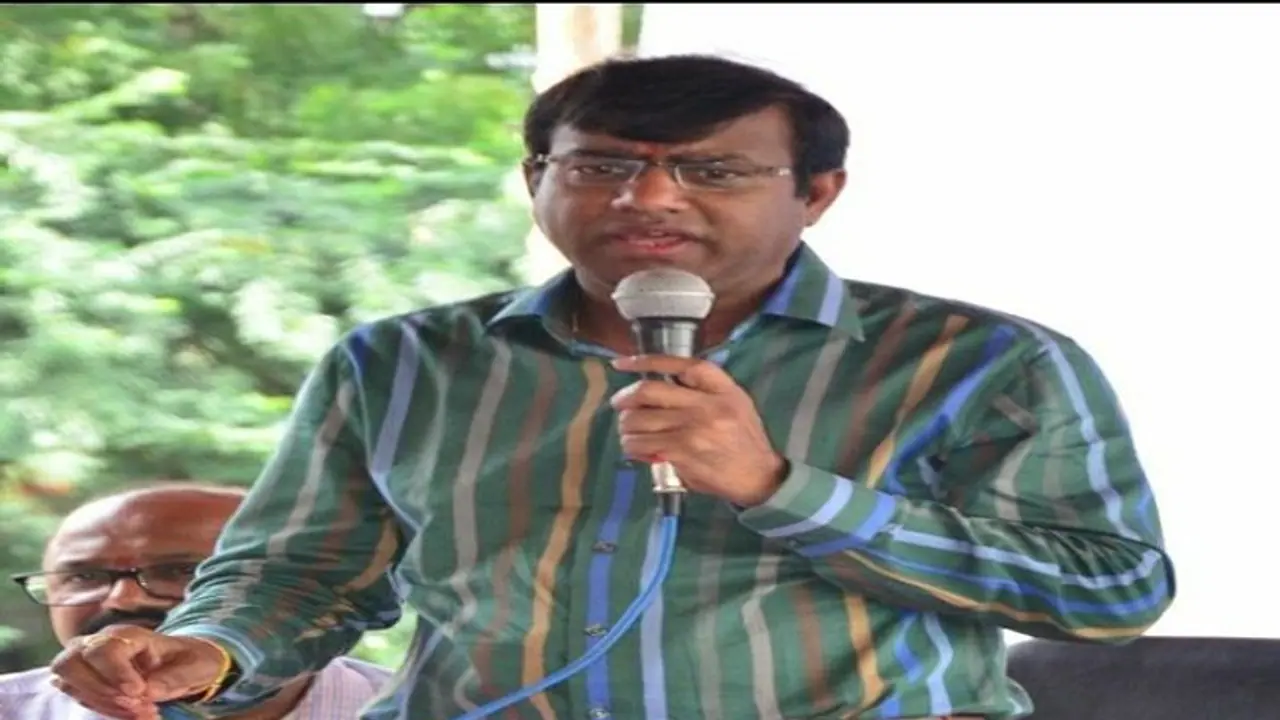 నకిలీ పత్రాలతో మ్యుటేషన్ : వెలుగు చూస్తున్న కీసర మాజీ తహసీల్దార్ నాగరాజు లీలలు నకిలీ పత్రాలతో మ్యుటేషన్ : వెలుగు చూస్తున్న కీసర మాజీ తహసీల్దార్ నాగరాజు లీలలు