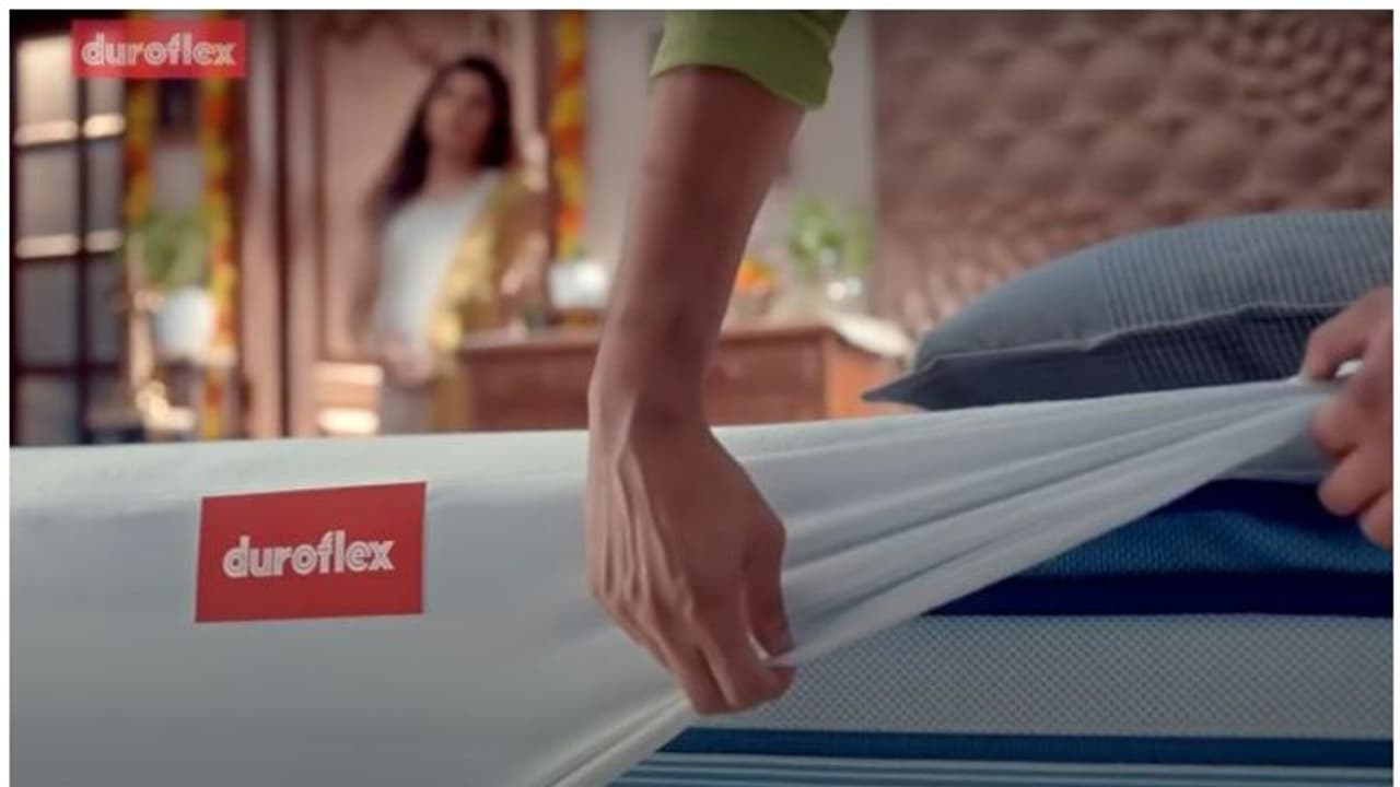 സുരക്ഷയ്ക്ക് പ്രധാന്യം നൽകി ഡ്യൂറോഫ്ളെക്സിന്റെ 'ആന്റി ബാക്ടീരിയൽ കവർ' സുരക്ഷയ്ക്ക് പ്രധാന്യം നൽകി ഡ്യൂറോഫ്ളെക്സിന്റെ 'ആന്റി ബാക്ടീരിയൽ കവർ'