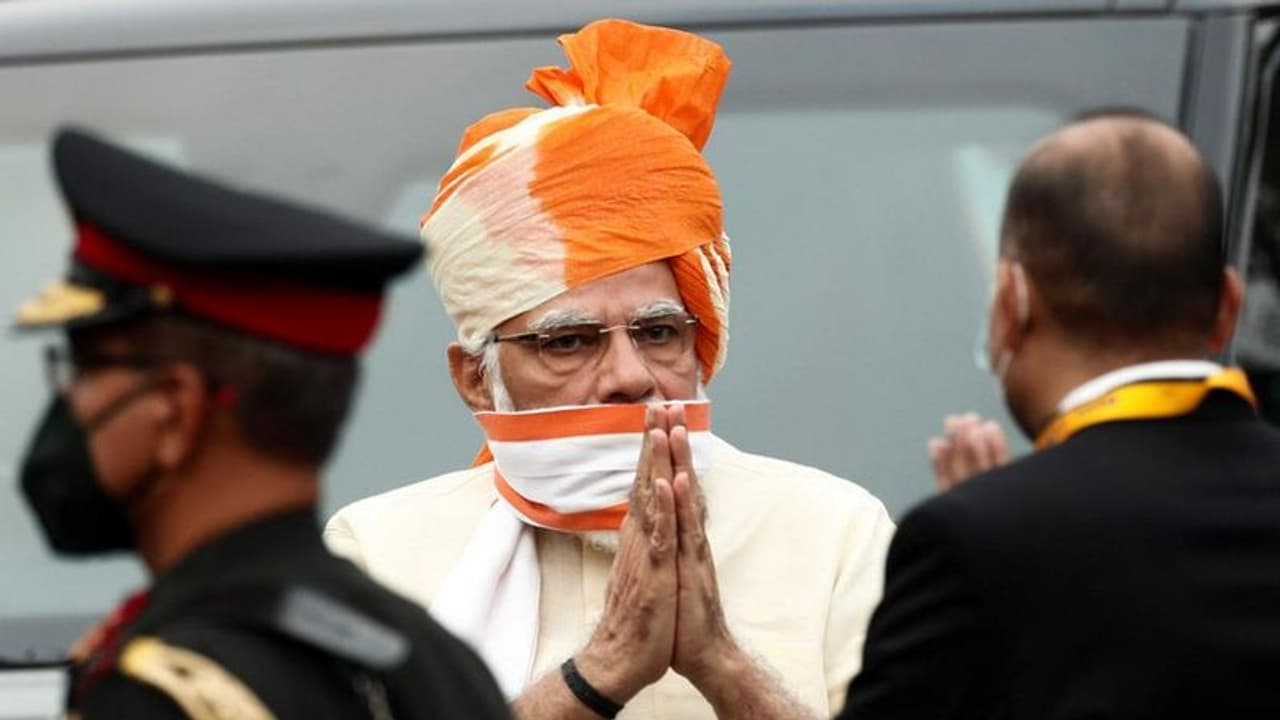 NCC को ट्रेनिंग, सभी गांवों में तेज इंटरनेट....लाल किले से पीएम मोदी ने किए ये 10 बड़े ऐलान NCC को ट्रेनिंग, सभी गांवों में तेज इंटरनेट....लाल किले से पीएम मोदी ने किए ये 10 बड़े ऐलान