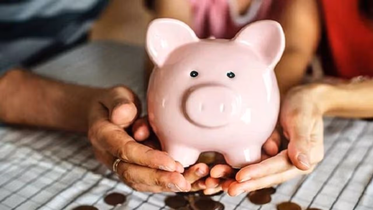 আপনার সন্তানের বয়স কী ১০, তাহলে রেকারিং ডিপোজিট অ্যাকাউন্টের মাধ্যমে সঞ্চয়ের উপকারিতা বোধ তৈরি করার সুযোগ পান আপনার সন্তানের বয়স কী ১০, তাহলে রেকারিং ডিপোজিট অ্যাকাউন্টের মাধ্যমে সঞ্চয়ের উপকারিতা বোধ তৈরি করার সুযোগ পান