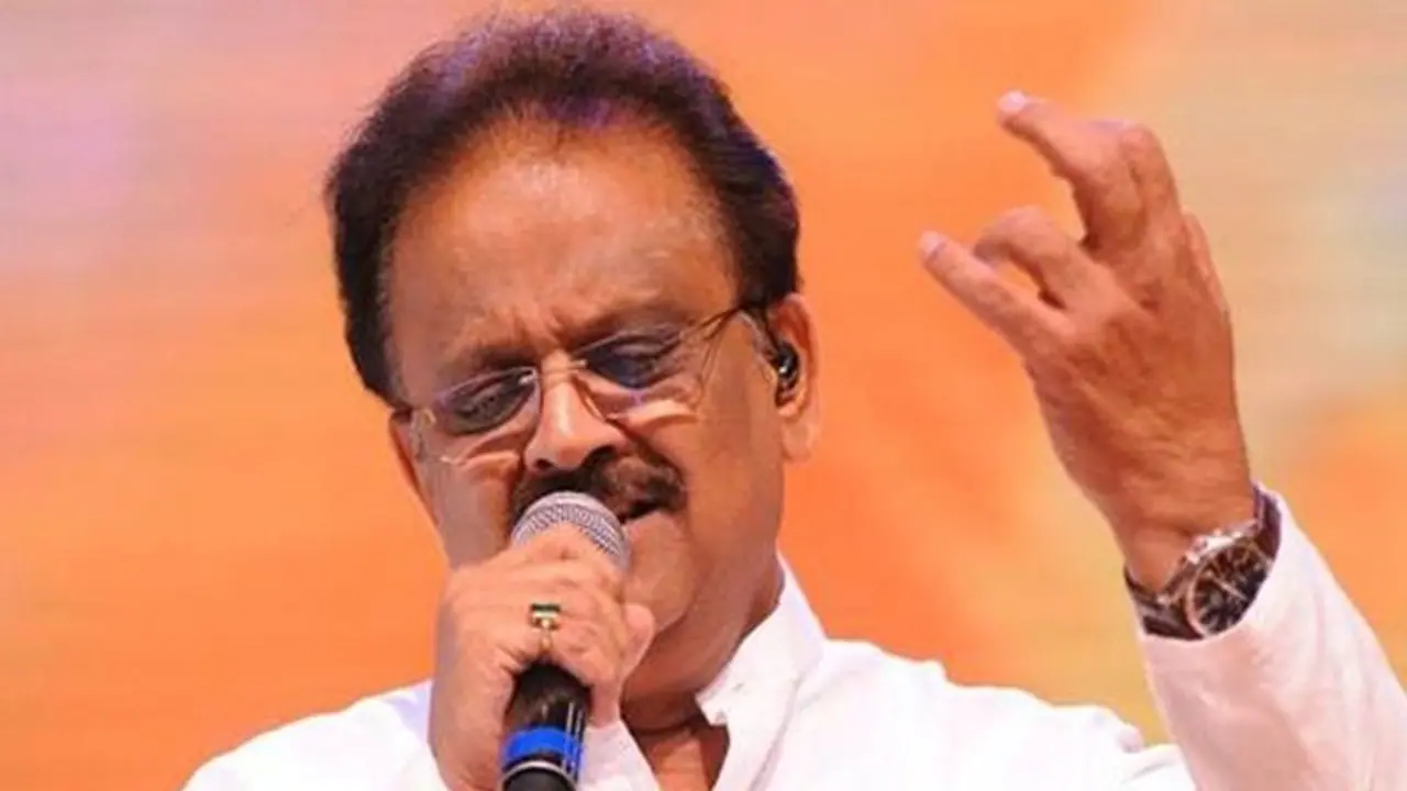 എസ്പിബിയുടെ നില ഗുരുതരമായി തുടരുന്നതായി മെഡിക്കൽ ബുള്ളറ്റിൻ, പ്രാര്ത്ഥനയോടെ സംഗീതലോകം എസ്പിബിയുടെ നില ഗുരുതരമായി തുടരുന്നതായി മെഡിക്കൽ ബുള്ളറ്റിൻ, പ്രാര്ത്ഥനയോടെ സംഗീതലോകം