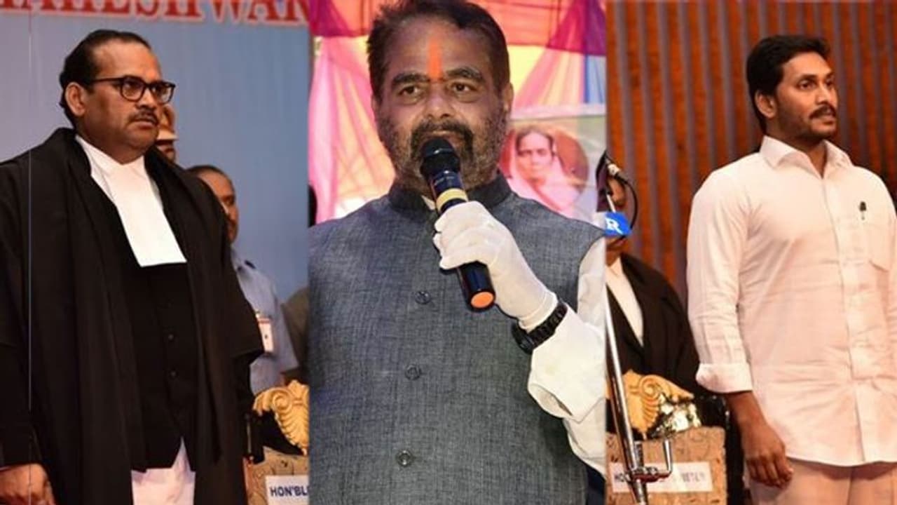 అలా జరిగితే.. జగన్, తమ్మినేనిలకు పరోక్షంగా హైకోర్టు సీజే చురకలు అలా జరిగితే.. జగన్, తమ్మినేనిలకు పరోక్షంగా హైకోర్టు సీజే చురకలు