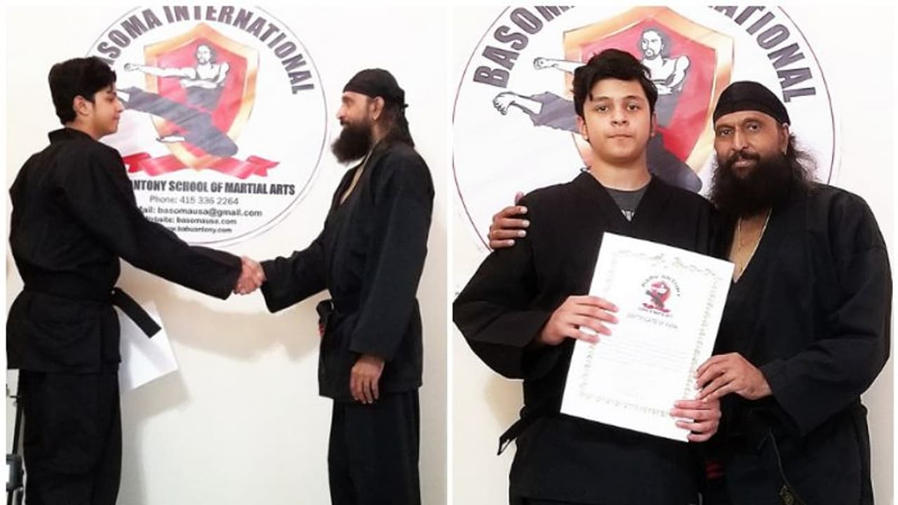 മകന് ബ്ലാക്ക് ബെല്റ്റ്, അഭിമാന നിമിഷം പങ്കുവെച്ച് ബാബു ആന്റണി മകന് ബ്ലാക്ക് ബെല്റ്റ്, അഭിമാന നിമിഷം പങ്കുവെച്ച് ബാബു ആന്റണി