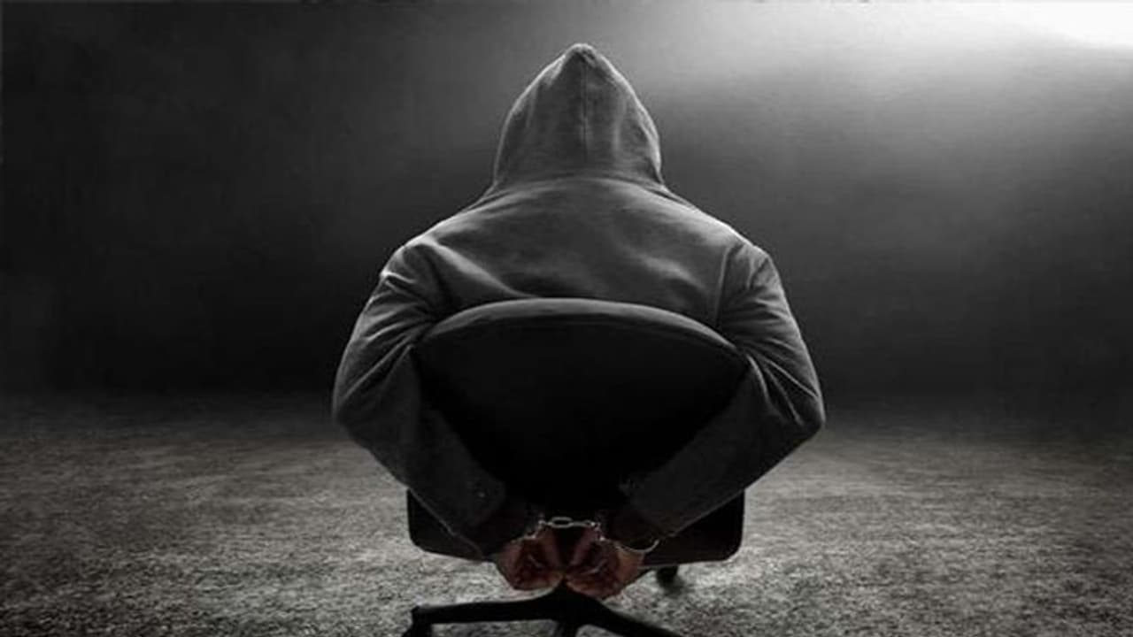 లవర్తో జంప్, ఆస్తి కోసం మేనమామ కిడ్నాప్: చివరికిలా... లవర్తో జంప్, ఆస్తి కోసం మేనమామ కిడ్నాప్: చివరికిలా...