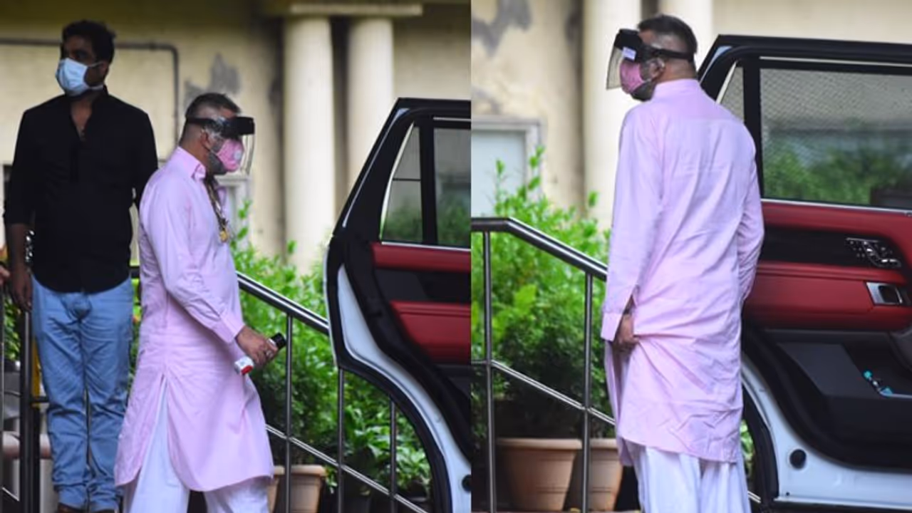 लंग कैंसर से जूझ रहे संजय दत्त एक बार फिर हुए अस्पताल में भर्ती, टेस्ट कराने के बाद मिली छुट्टी लंग कैंसर से जूझ रहे संजय दत्त एक बार फिर हुए अस्पताल में भर्ती, टेस्ट कराने के बाद मिली छुट्टी