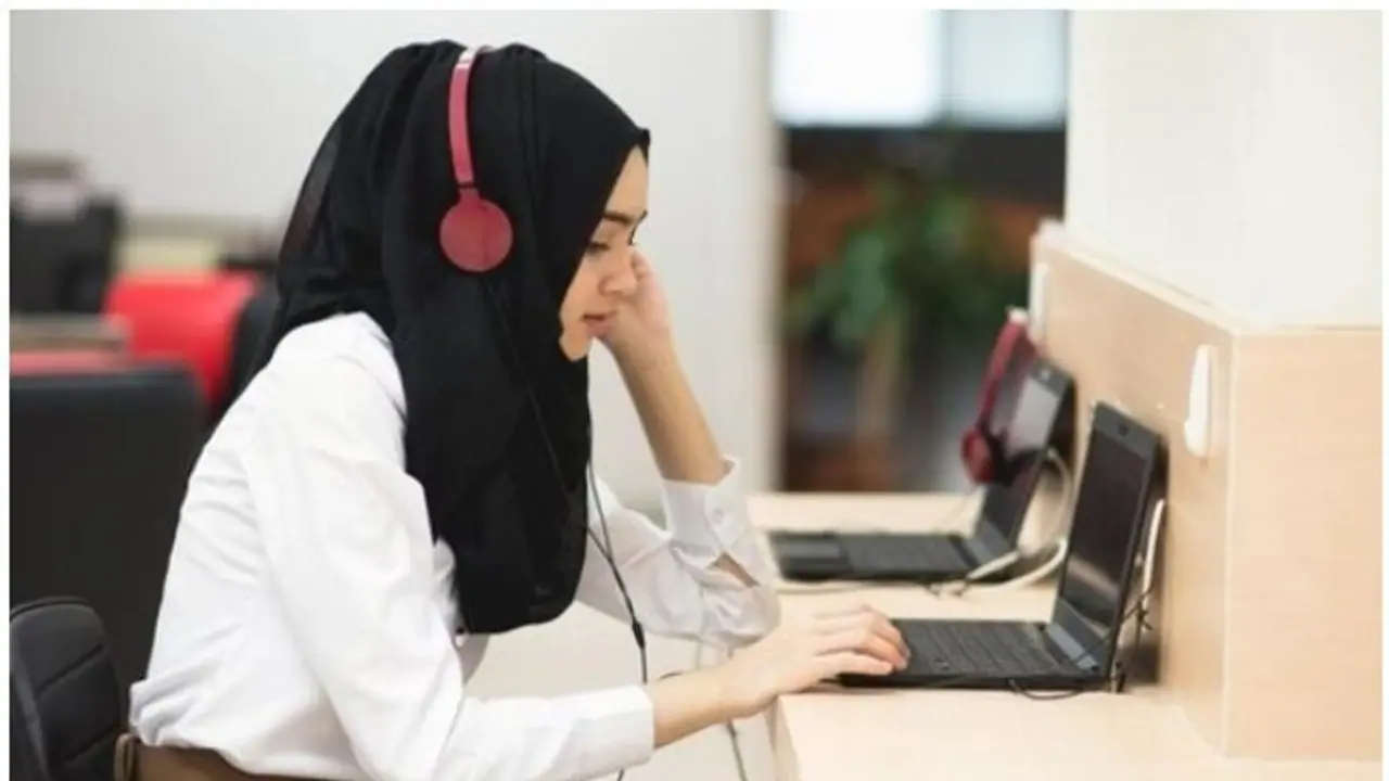 സൗദി സ്‌കൂളുകള്‍ ഉടന്‍ തുറക്കില്ല; ഓണ്‍ലൈന്‍ പഠനം പത്ത് ആഴ്ച കൂടി തുടരും