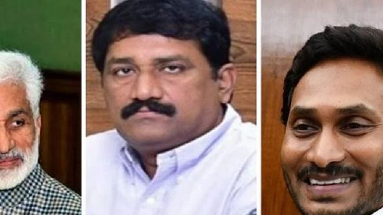 వైసీపీలోకి గంటా పక్కా, జగన్ ప్లాన్ ఇదీ..: మరో నలుగురికి గాలం వైసీపీలోకి గంటా పక్కా, జగన్ ప్లాన్ ఇదీ..: మరో నలుగురికి గాలం