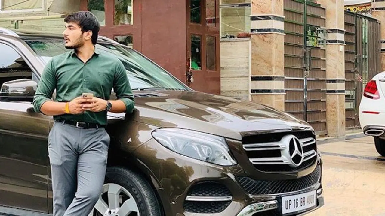 Meet Harsh Nagar a vigilant lifestyle blogger and Instagram influencer