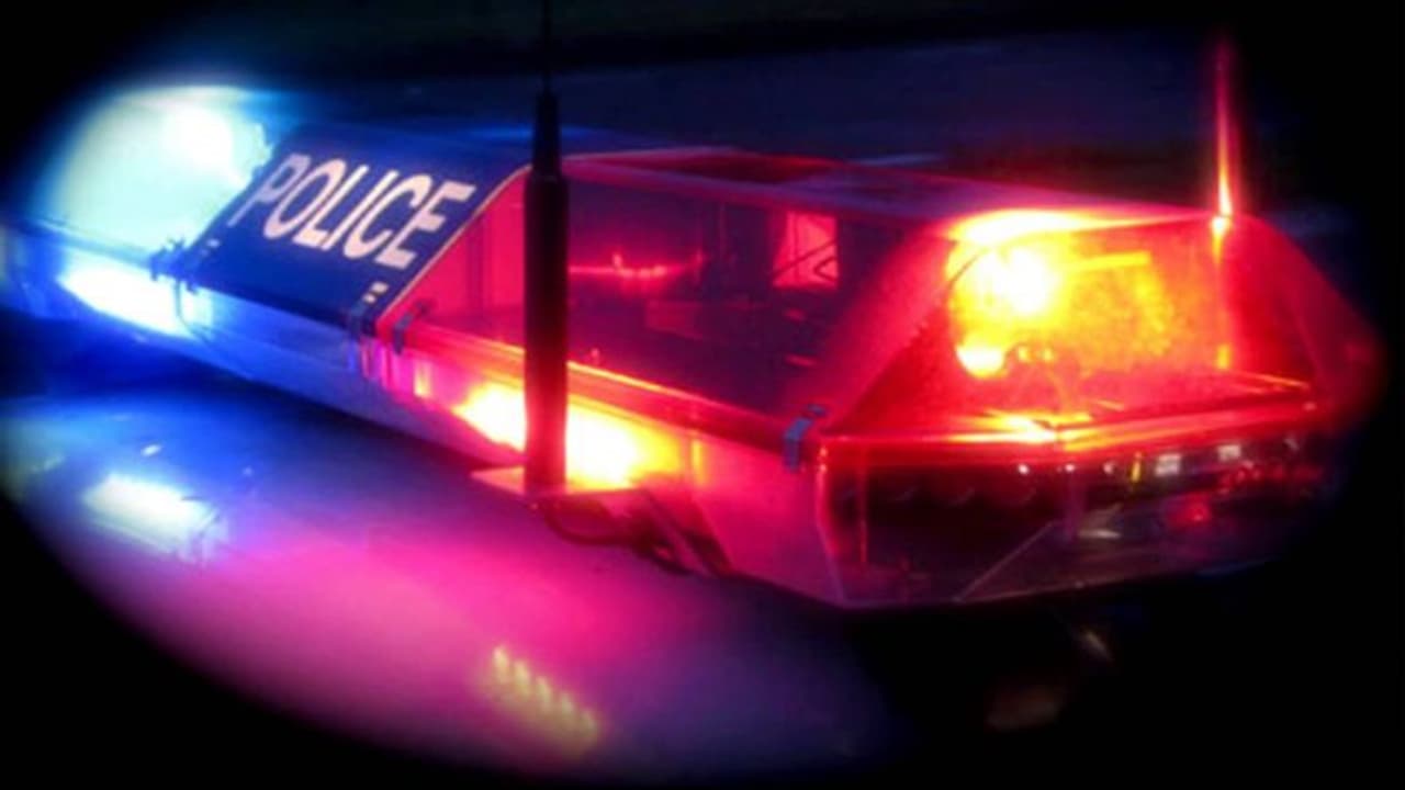 రౌడీషీటర్ దాడిలో రిటైర్డ్ ఎఎస్ఐ నాగేశ్వరరావు మృతి: పోలీసుల గాలింపు