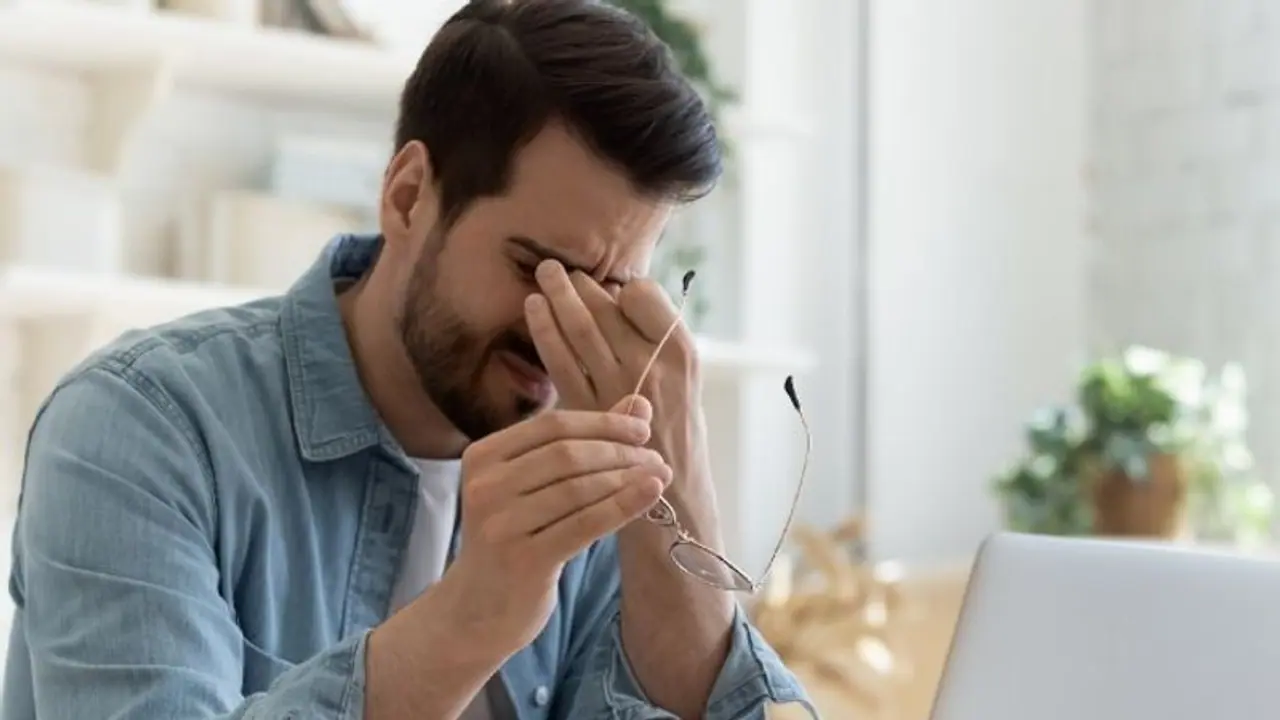 உங்கள் கண்களுக்கு கொஞ்சம் ஓய்வு கொடுங்க ப்ளீஸ்..!!