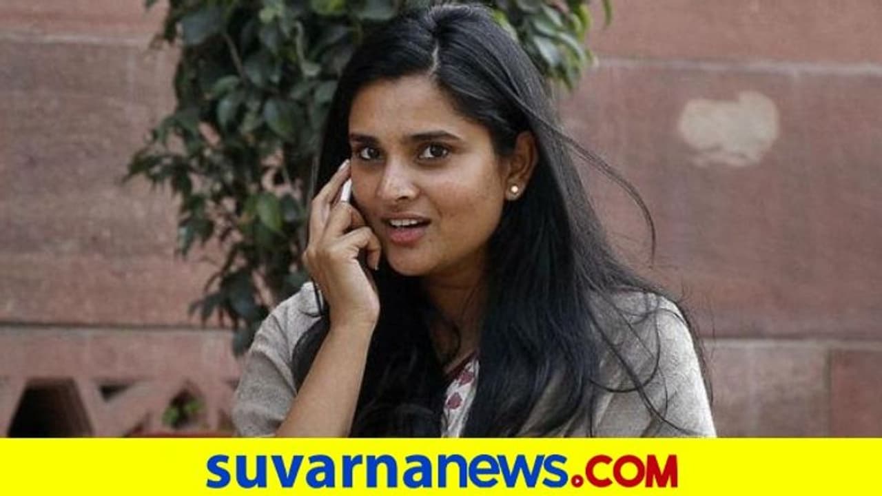 14 ತಿಂಗಳ ಬಳಿಕ ಏಕಾಏಕಿ ಟ್ವಿಟರ್ನಲ್ಲಿ ನಟಿ ರಮ್ಯಾ ಪ್ರತ್ಯಕ್ಷ, ಮಾಡಿದ ಟ್ವೀಟ್ ಇದು! 14 ತಿಂಗಳ ಬಳಿಕ ಏಕಾಏಕಿ ಟ್ವಿಟರ್ನಲ್ಲಿ ನಟಿ ರಮ್ಯಾ ಪ್ರತ್ಯಕ್ಷ, ಮಾಡಿದ ಟ್ವೀಟ್ ಇದು!