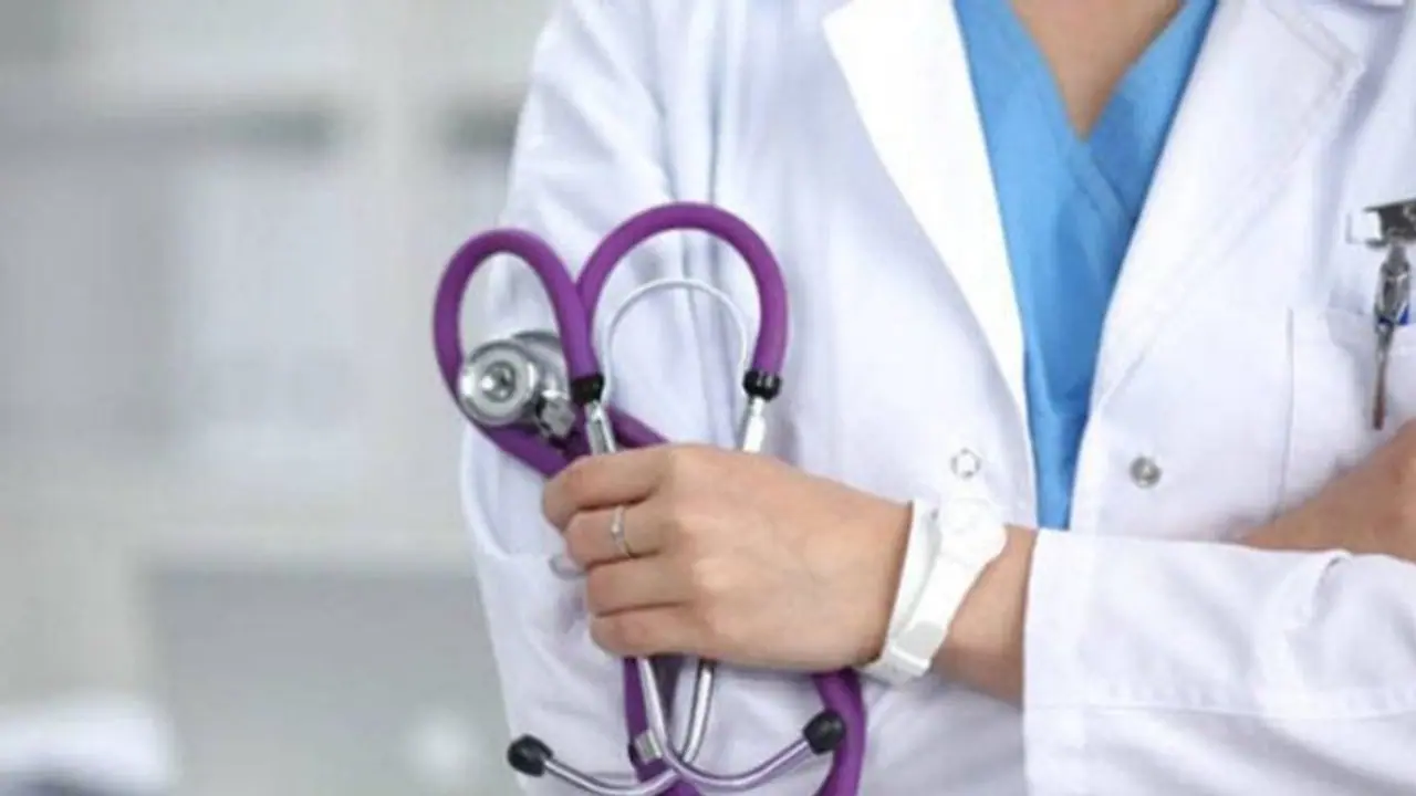 2017, 18ರ ವೈದ್ಯ ವಿದ್ಯಾರ್ಥಿಗಳಿಗೆ ಗುಡ್ ನ್ಯೂಸ್ 2017, 18ರ ವೈದ್ಯ ವಿದ್ಯಾರ್ಥಿಗಳಿಗೆ ಗುಡ್ ನ್ಯೂಸ್