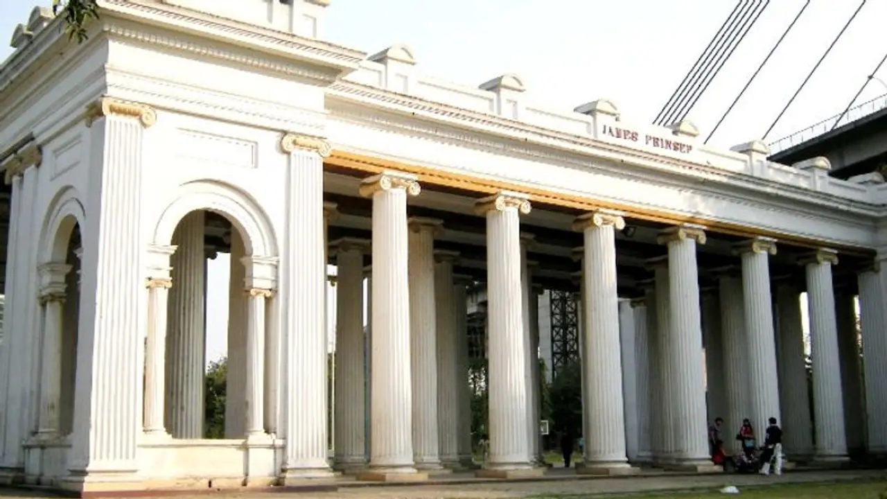 গঙ্গার ধারে প্রিন্সেপ ঘাট ও সৌধ, কে তিনি, কেন তার নামে এত বড় স্মৃতিসৌধ গঙ্গার ধারে প্রিন্সেপ ঘাট ও সৌধ, কে তিনি, কেন তার নামে এত বড় স্মৃতিসৌধ