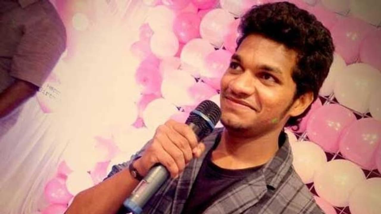 జోకర్లాగే.. ప్రేమ కూడా విఫలం.. అవినాష్ భావోద్వేగం జోకర్లాగే.. ప్రేమ కూడా విఫలం.. అవినాష్ భావోద్వేగం