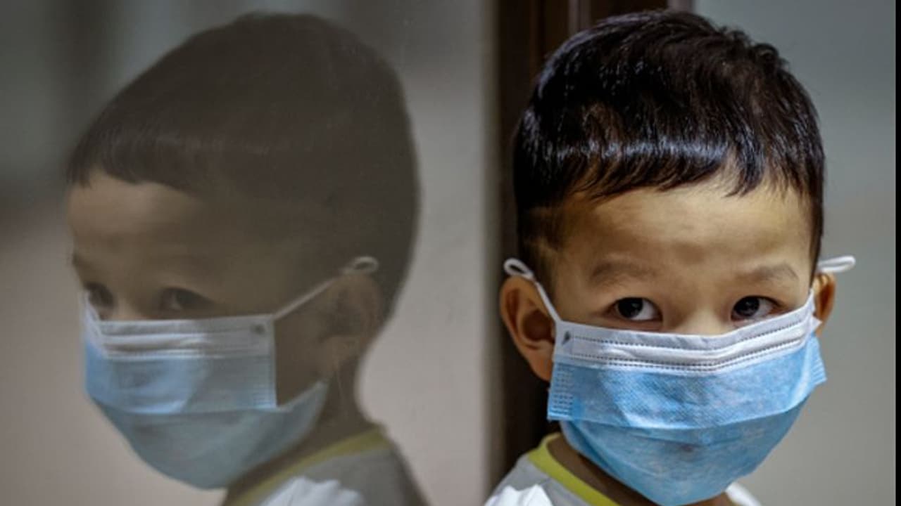করোনার তৃতীয় তরঙ্গে কতটা নিরাপদ শিশুরা, জানাল AIIMS ও WHOএর গবেষকরা
