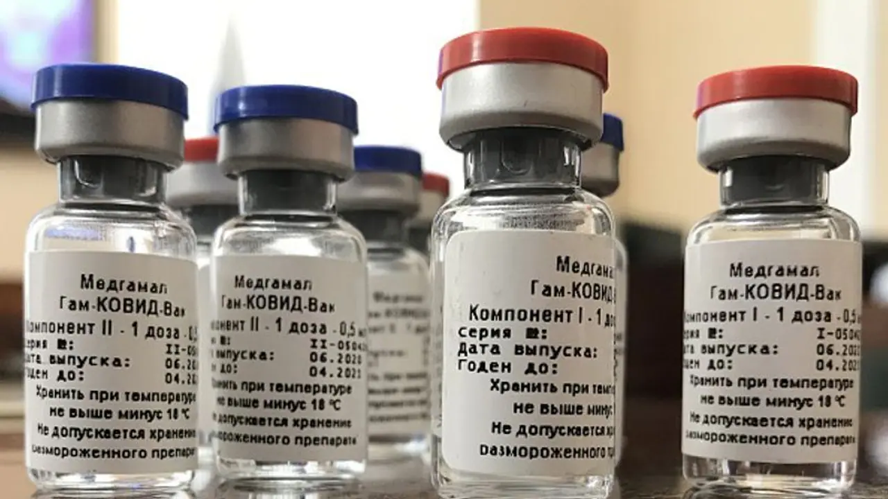 রাশিয়ার করোনাভাইরাসের প্রতিষেধক নিয়ে খোলা চিঠি, তথ্যের গরমিল রয়েছে বলে দাবি বিশেষজ্ঞদের রাশিয়ার করোনাভাইরাসের প্রতিষেধক নিয়ে খোলা চিঠি, তথ্যের গরমিল রয়েছে বলে দাবি বিশেষজ্ঞদের