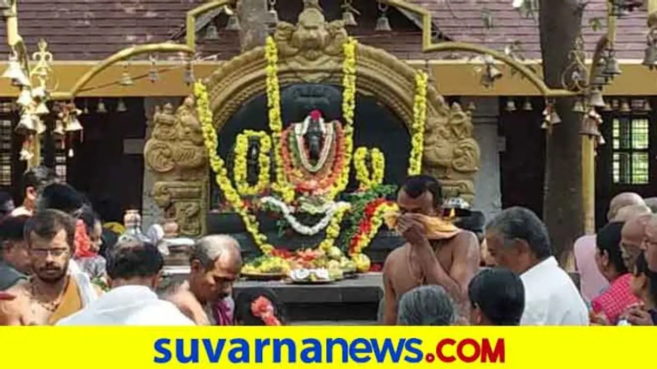 ಭಕ್ತರಿಗಿಲ್ಲಿದೆ ಗುಡ್ ನ್ಯೂಸ್ : ದೇಗುಲಗಳಲ್ಲಿ ಸೇವೆ ಪುನಾರಂಭ , ಕಂಡೀಶನ್ಸ್ ಭಕ್ತರಿಗಿಲ್ಲಿದೆ ಗುಡ್ ನ್ಯೂಸ್ : ದೇಗುಲಗಳಲ್ಲಿ ಸೇವೆ ಪುನಾರಂಭ , ಕಂಡೀಶನ್ಸ್