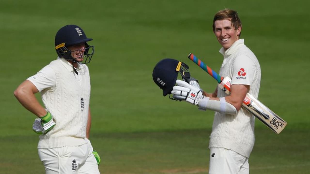 க்ராவ்லி இரட்டை சதம்; பட்லர் சதம்.! பாகிஸ்தானை பிரித்துமேயும் க்ராவ்லி பட்லர்.. மெகா ஸ்கோரை நோக்கி இங்கிலாந்து க்ராவ்லி இரட்டை சதம்; பட்லர் சதம்.! பாகிஸ்தானை பிரித்துமேயும் க்ராவ்லி பட்லர்.. மெகா ஸ்கோரை நோக்கி இங்கிலாந்து