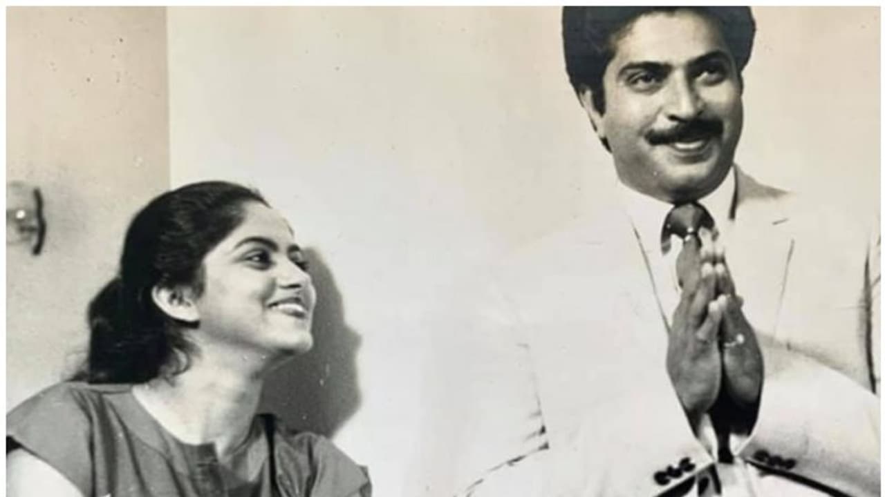 അന്നും ഇന്നും ഒരുപോലെ, മമ്മൂട്ടിക്കൊപ്പമുള്ള ഫോട്ടോയുമായി നാദിയ മൊയ്‍തു