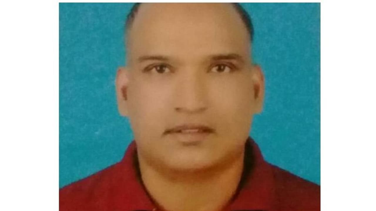 കൊവിഡ് ബാധിച്ച് പ്രവാസി മലയാളി മരിച്ചു കൊവിഡ് ബാധിച്ച് പ്രവാസി മലയാളി മരിച്ചു