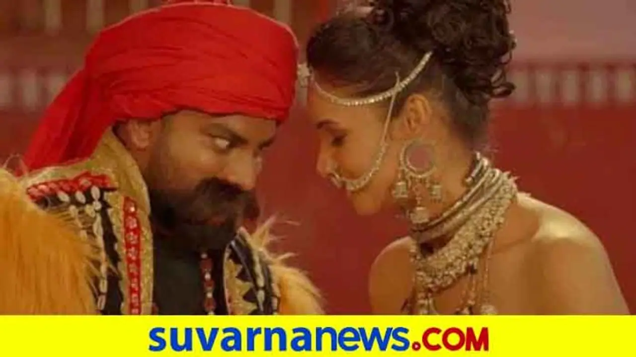 'ಕೋಲುಮಂಡೆ' ಹಾಡು ಅಶ್ಲೀಲ; ಚಂದನ್ ಶೆಟ್ಟಿ ವಿರುದ್ಧ ಮತ್ತೊಂದು ಆರೋಪ! 'ಕೋಲುಮಂಡೆ' ಹಾಡು ಅಶ್ಲೀಲ; ಚಂದನ್ ಶೆಟ್ಟಿ ವಿರುದ್ಧ ಮತ್ತೊಂದು ಆರೋಪ!