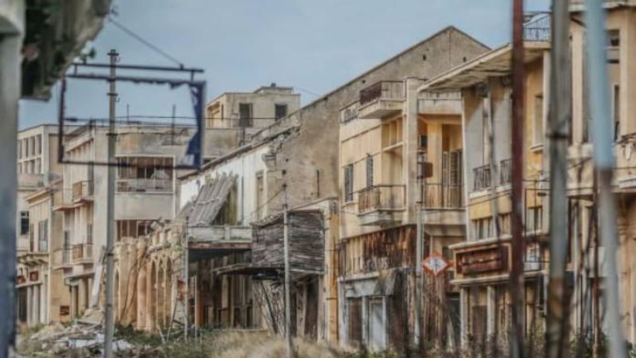 പതിറ്റാണ്ടുകള്ക്ക് ശേഷം ആദ്യമായി ആ 'പ്രേത നഗരം' ജനങ്ങള്ക്കായി തുറന്ന് കൊടുക്കുന്നു... പതിറ്റാണ്ടുകള്ക്ക് ശേഷം ആദ്യമായി ആ 'പ്രേത നഗരം' ജനങ്ങള്ക്കായി തുറന്ന് കൊടുക്കുന്നു...