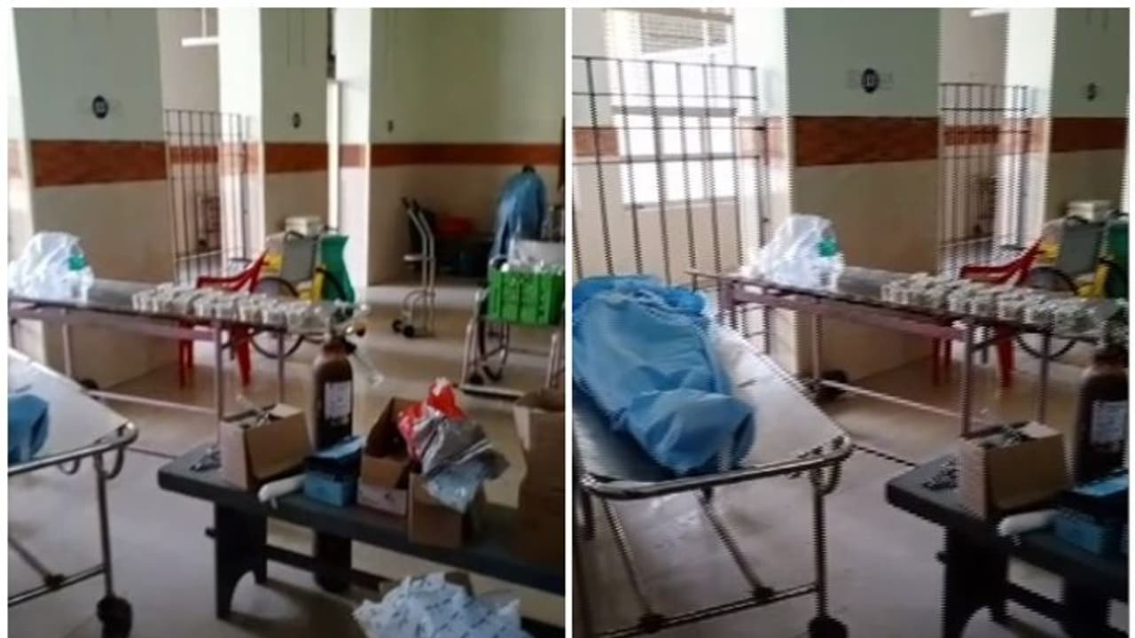 തിരുവനന്തപുരം മെഡി. കോളേജിൽ മൃതദേഹം മാറ്റിയില്ല, സമീപം ഭക്ഷണം വിളമ്പി, പ്രതിഷേധം തിരുവനന്തപുരം മെഡി. കോളേജിൽ മൃതദേഹം മാറ്റിയില്ല, സമീപം ഭക്ഷണം വിളമ്പി, പ്രതിഷേധം