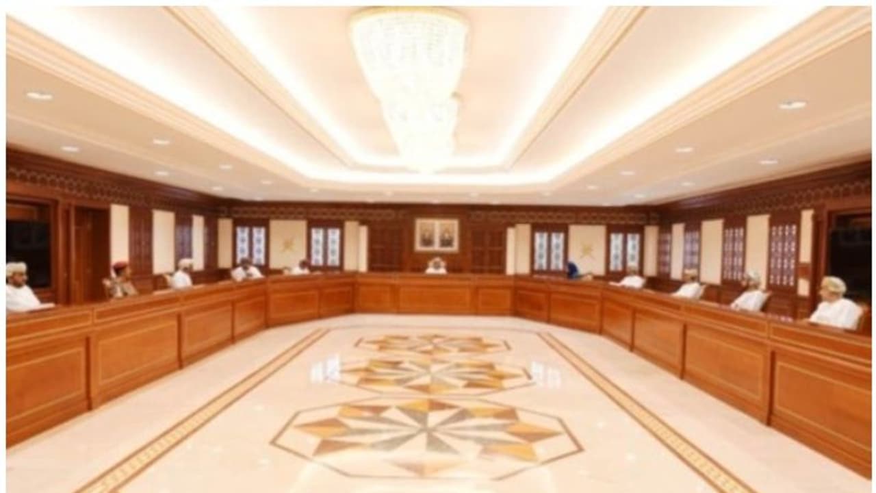 ഒമാന്റെ കര അതിര്ത്തികള് അടച്ചിടുന്നത് നീട്ടി ഒമാന്റെ കര അതിര്ത്തികള് അടച്ചിടുന്നത് നീട്ടി