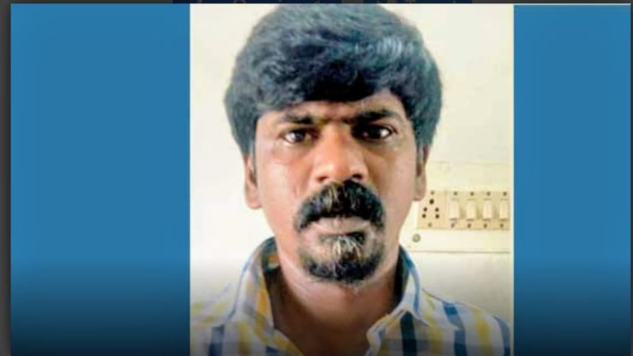 ரவுடி சங்கர் என்கவுண்டர் வழக்கில் அவரது தாய் நீதி மன்றத்தில் வழக்கு: சிபிஐ விசாரணைக்கு உத்தரவிட கோரி மனு ரவுடி சங்கர் என்கவுண்டர் வழக்கில் அவரது தாய் நீதி மன்றத்தில் வழக்கு: சிபிஐ விசாரணைக்கு உத்தரவிட கோரி மனு