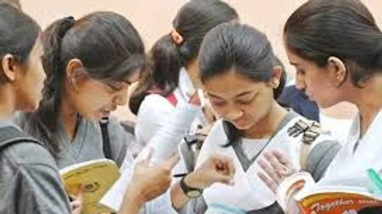 মহামারি আবহেই নিট ও জেইই পরীক্ষায় করোনা স্বাস্থ্যবিধিতে জোর, প্রকাশ একগুচ্ছ নিয়মনীতি মহামারি আবহেই নিট ও জেইই পরীক্ষায় করোনা স্বাস্থ্যবিধিতে জোর, প্রকাশ একগুচ্ছ নিয়মনীতি