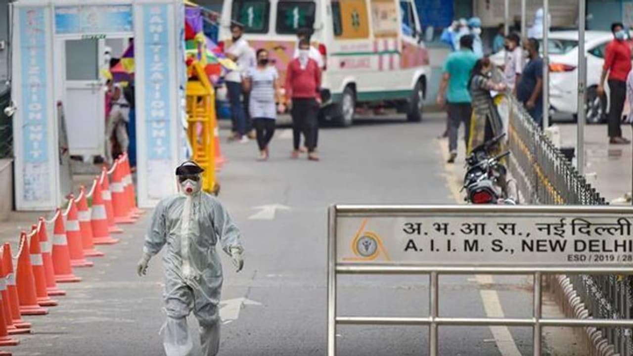 নতুন রেকর্ড গড়ে দেশে একদিনে আক্রান্ত এবার ৭৫ হাজারের বেশি, মোট সংক্রমণ ৩৩ লক্ষ ছাড়াল নতুন রেকর্ড গড়ে দেশে একদিনে আক্রান্ত এবার ৭৫ হাজারের বেশি, মোট সংক্রমণ ৩৩ লক্ষ ছাড়াল