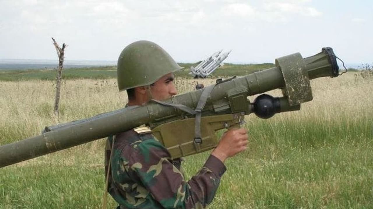 சீனா போர்விமானங்கள், ஹெலிகாப்டர்கள் இந்திய எல்லையில் நுழைந்தால் சுட்டு வீழ்த்த ஏற்பாடு: ரஷ்யா ஆயுதம் வழங்கியது சீனா போர்விமானங்கள், ஹெலிகாப்டர்கள் இந்திய எல்லையில் நுழைந்தால் சுட்டு வீழ்த்த ஏற்பாடு: ரஷ்யா ஆயுதம் வழங்கியது