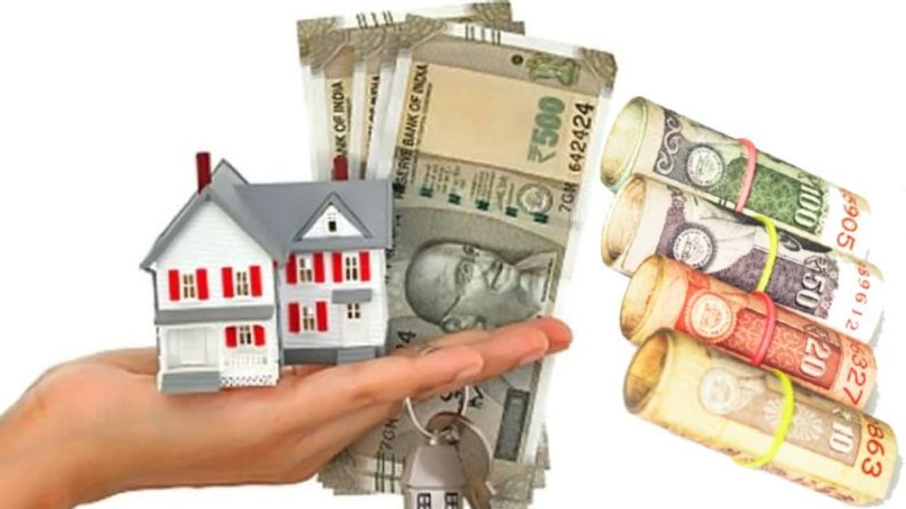 দুর্গা পুজোর আগে কাটান আর্থিক সমস্যা, বাস্তু মতে ঘরে রাখুন এই জিনিসগুলি