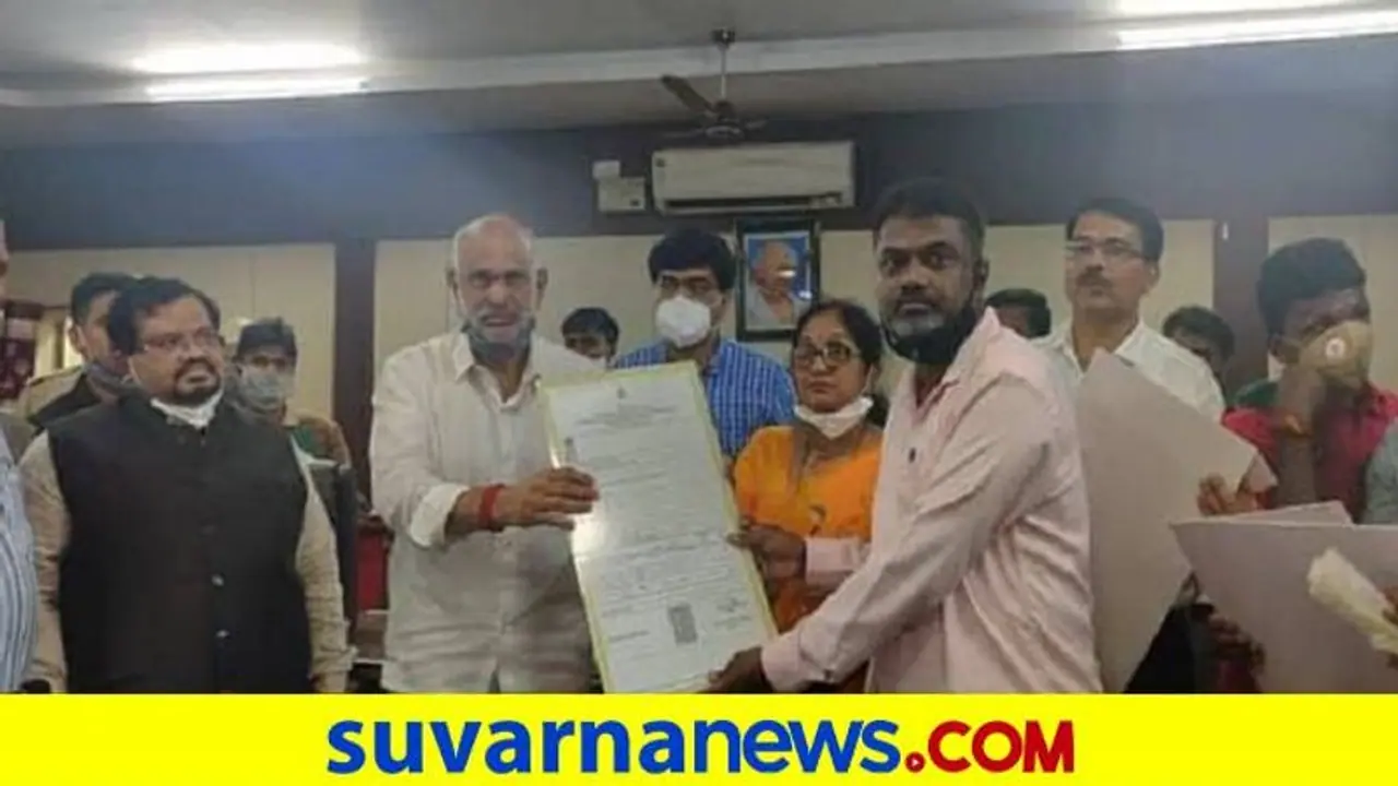 ಕಾರ್ಮಿಕ ಇಲಾಖೆಗೆ ಹೊಸ ರೂಪ: ಸಚಿವ ಶಿವರಾಮ ಹೆಬ್ಬಾರ್ ಕಾರ್ಮಿಕ ಇಲಾಖೆಗೆ ಹೊಸ ರೂಪ: ಸಚಿವ ಶಿವರಾಮ ಹೆಬ್ಬಾರ್