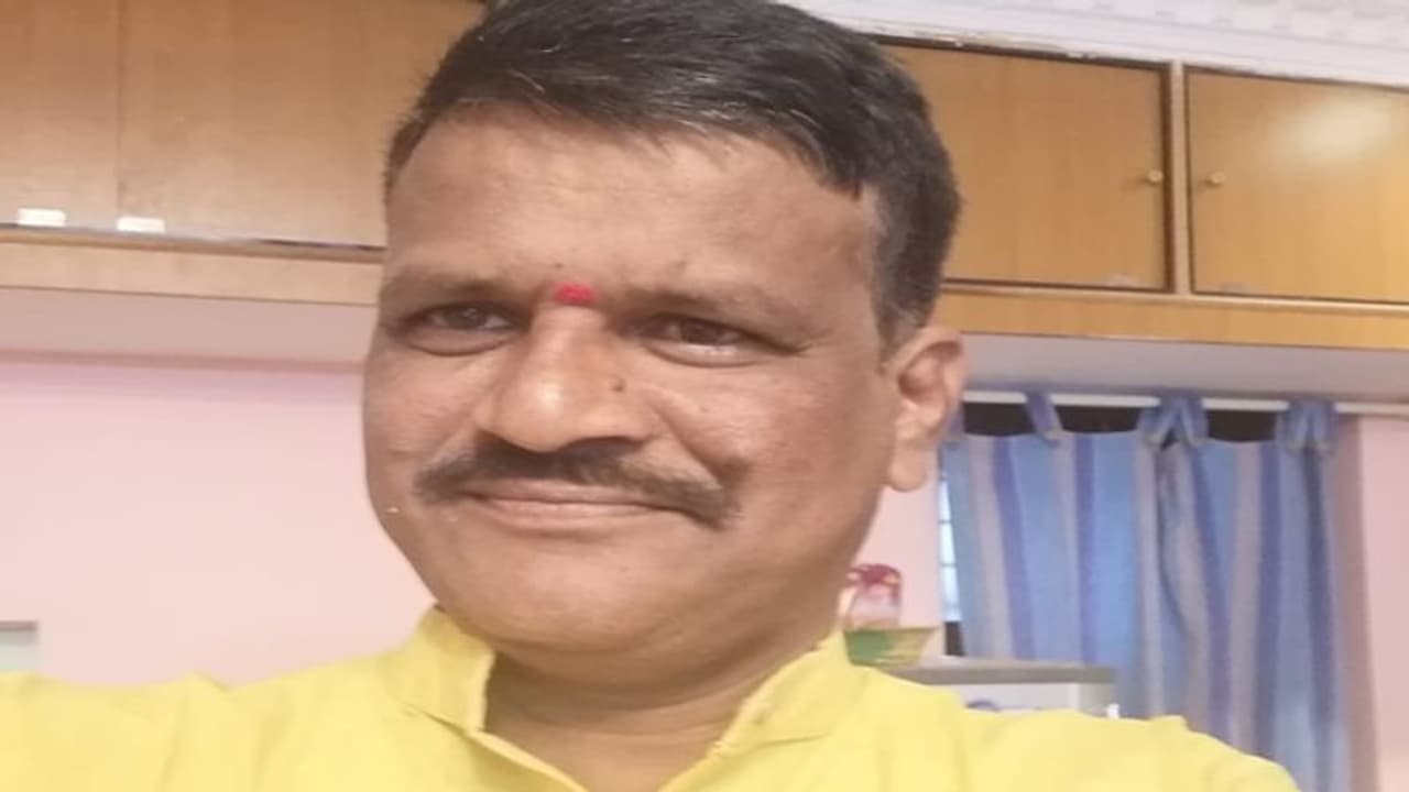 డాక్టర్ పాండాల మహేశ్వర్ తెలుగు కవిత: ఓంగణేశ శ్రీగణేశ