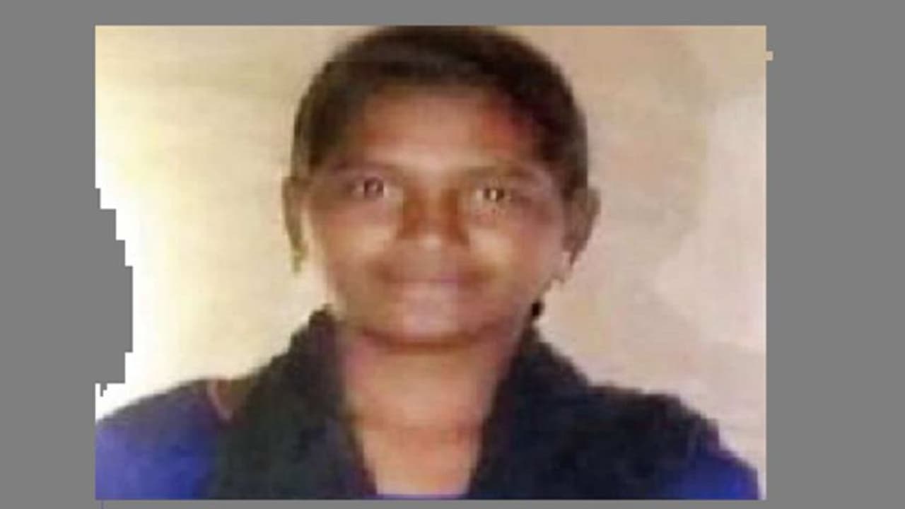 SSLC ಪರೀಕ್ಷೆಗಾಗಿ 2 ರಾಜ್ಯ, 150 ಕಿ.ಮೀ ಪ್ರಯಾಣ, ಶೇ.95 ಅಂಕ ಪಡೆದು ಸಾಧನೈಗೆದ ಬುಡಕಟ್ಟು ಬಾಲಕಿ! SSLC ಪರೀಕ್ಷೆಗಾಗಿ 2 ರಾಜ್ಯ, 150 ಕಿ.ಮೀ ಪ್ರಯಾಣ, ಶೇ.95 ಅಂಕ ಪಡೆದು ಸಾಧನೈಗೆದ ಬುಡಕಟ್ಟು ಬಾಲಕಿ!