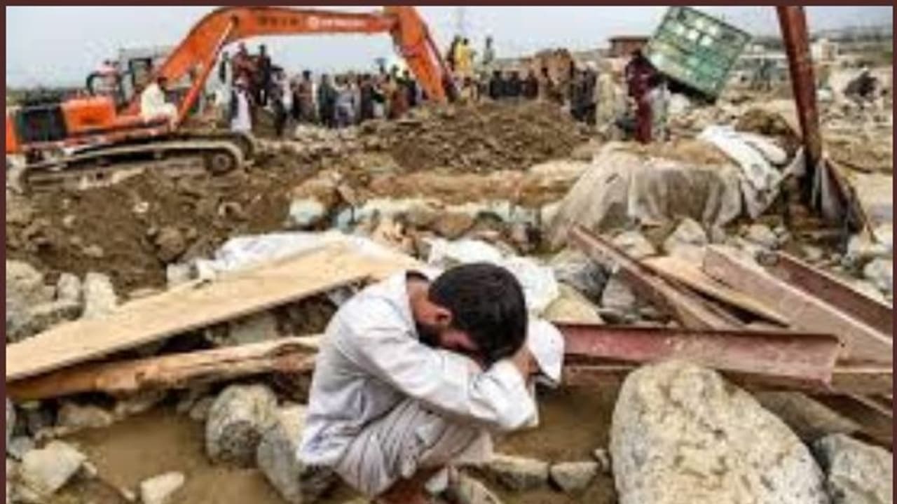 വെ​ള്ള​പ്പൊ​ക്കത്തില്‍ നിന്നും രക്ഷപ്പെട്ടവരെ താലിബാന്‍ ഭീ​ക​ര​ർ വെടിവച്ചു കൊന്നു